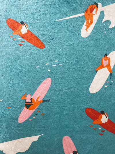 SURFER GIRLS