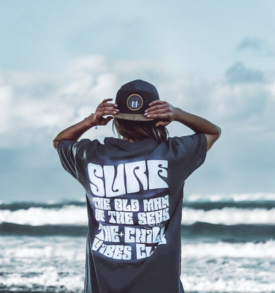 THE CHILL VIBES CLUB T-SHIRT